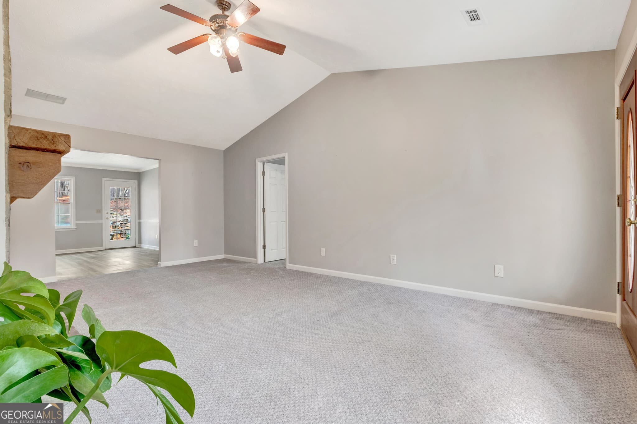 3 bedroom, 2 bathroom, 1,512 sq ft single family residence for sale at 175 Ashley Creek Drive, Newnan, GA 30263 — photo 9
