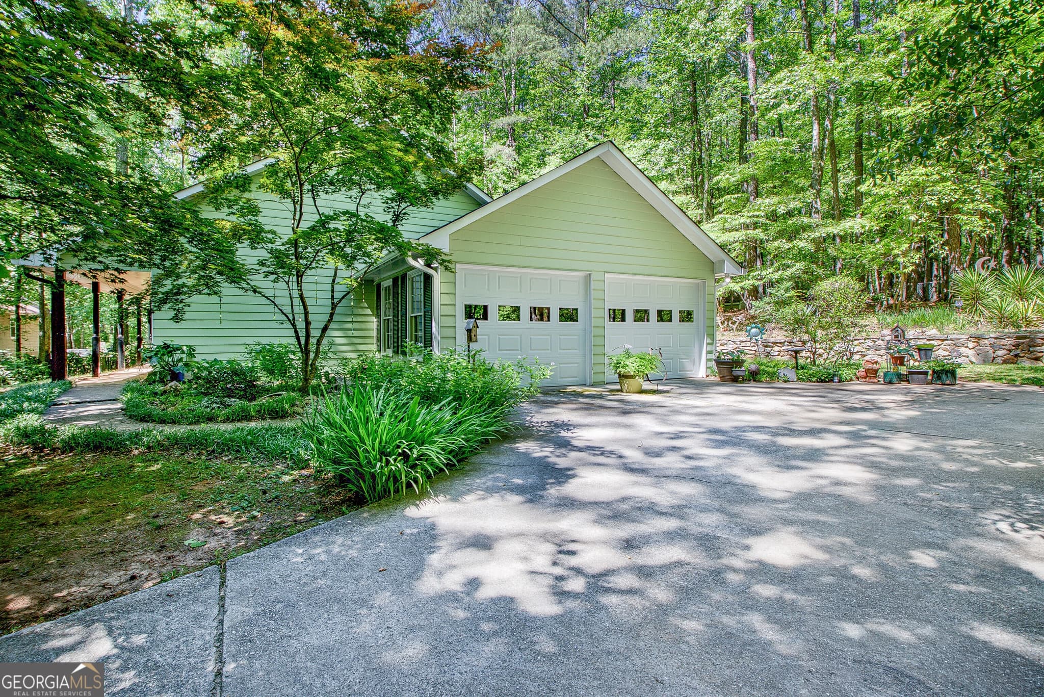 3 bedroom, 2 bathroom, 1,512 sq ft single family residence for sale at 175 Ashley Creek Drive, Newnan, GA 30263 — photo 4