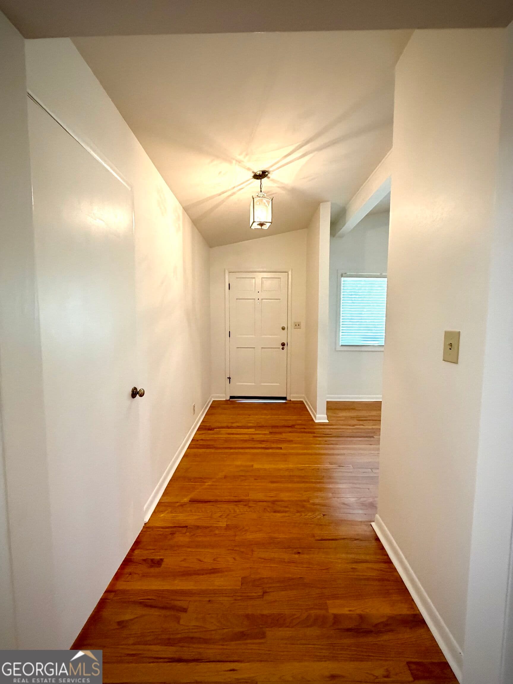 3 bedroom, 2 bathroom, 2,262 sq ft single family residence for sale at 111 Roberson Street, Dublin, GA 31021 — photo 9