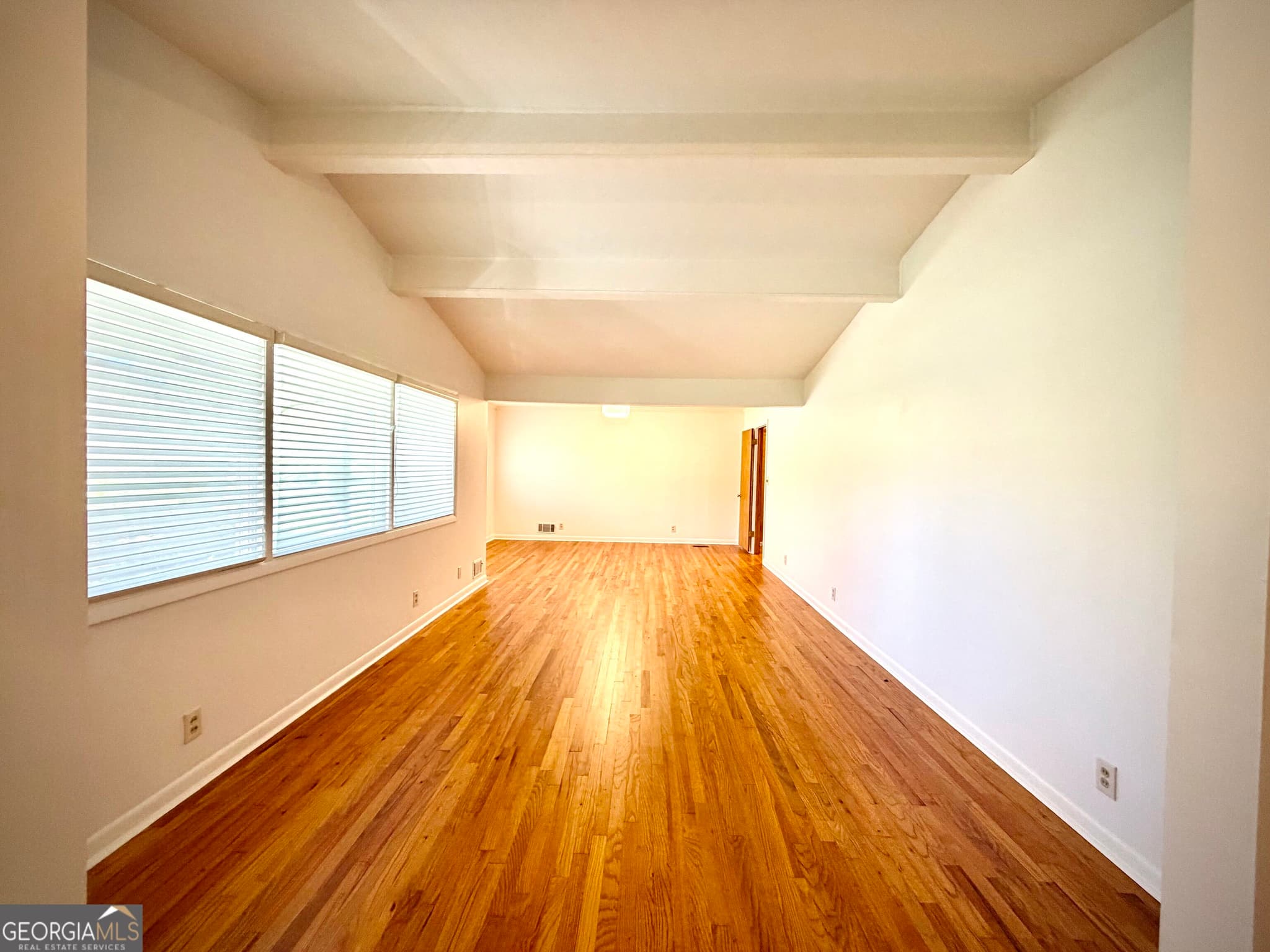 3 bedroom, 2 bathroom, 2,262 sq ft single family residence for sale at 111 Roberson Street, Dublin, GA 31021 — photo 10