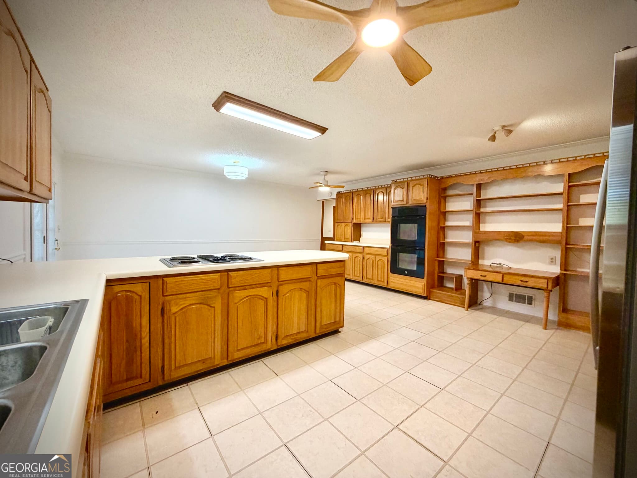3 bedroom, 2 bathroom, 2,262 sq ft single family residence for sale at 111 Roberson Street, Dublin, GA 31021 — photo 8