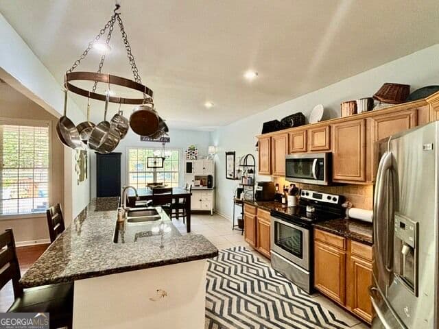 4 bedroom, 2.5 bathroom, 2,978 sq ft single family residence for sale at 143 High Ridge Trail, Jackson, GA 30233 — photo 2