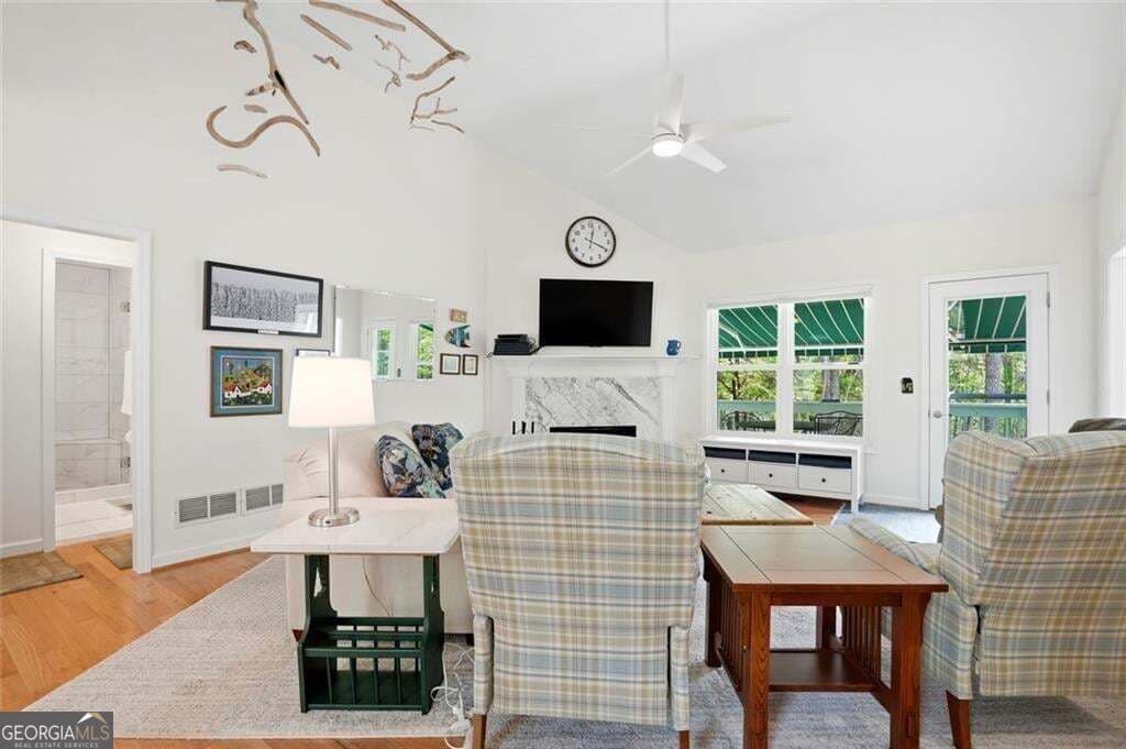 3 bedroom, 2 bathroom, 1,674 sq ft single family residence for sale at 4209 Green Court, Villa Rica, GA 30180 — photo 7