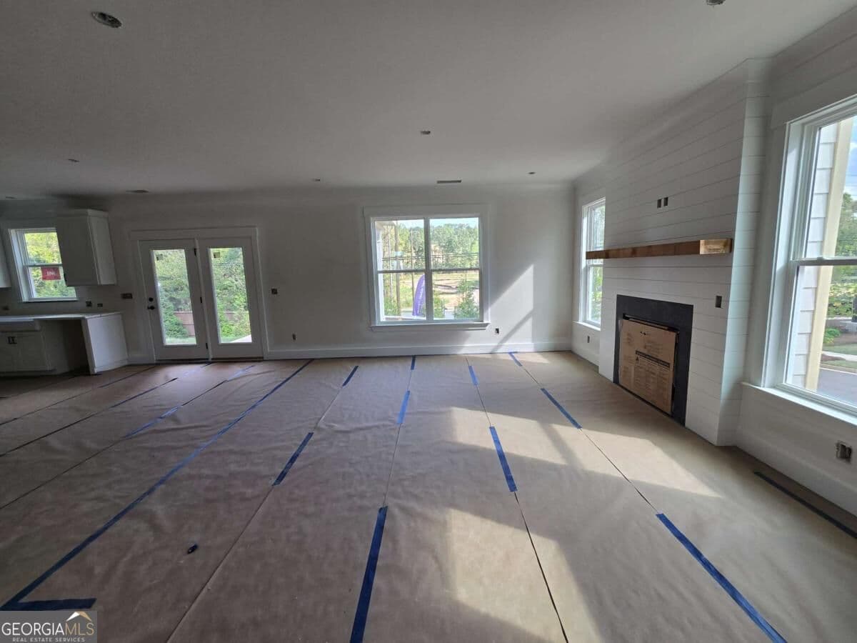 4 bedroom, 2.5 bathroom, 2,600 sq ft single family residence for sale at 385 Conifer Lane, Ball Ground, GA 30107 — photo 9