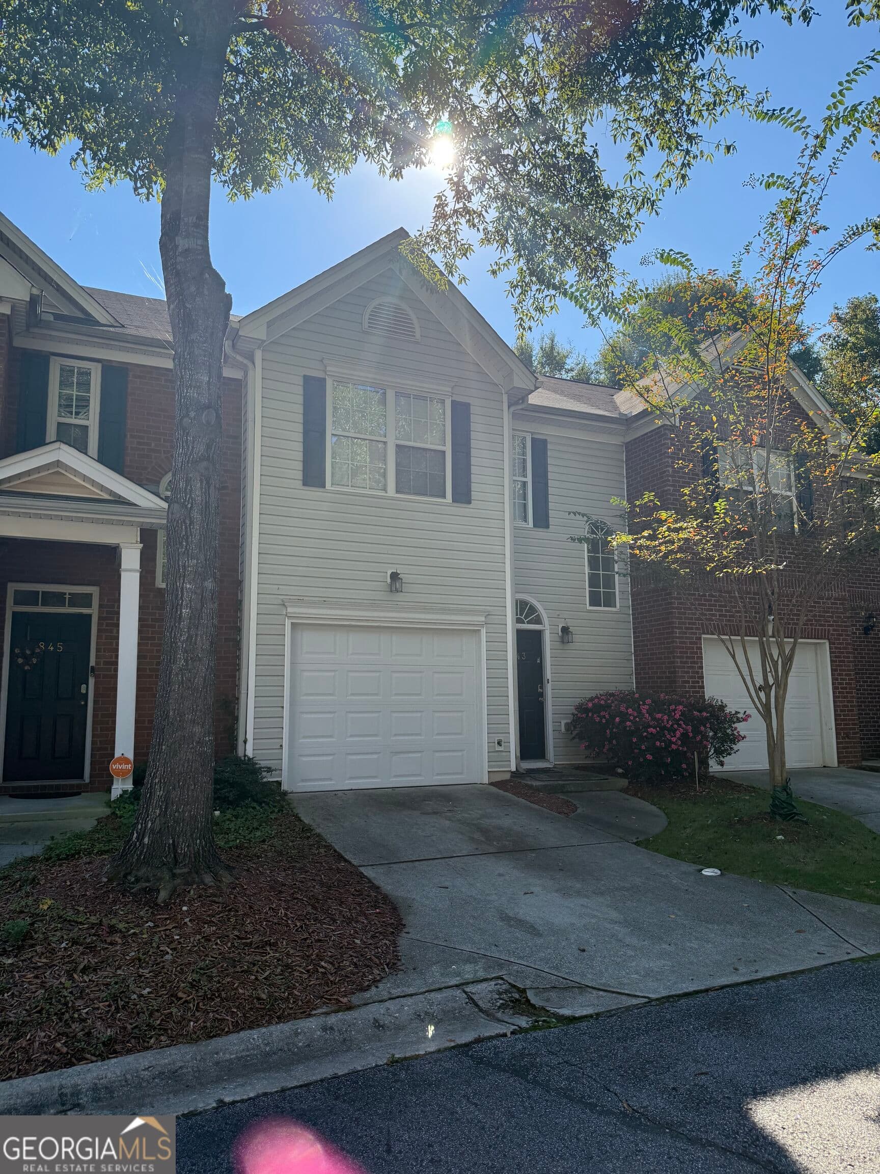 3 bedroom, 2.5 bathroom, 1,612 sq ft townhouse for rent at 843 Rozie Way, Atlanta, GA 30331 for $2,200 a month — photo 1 of 18