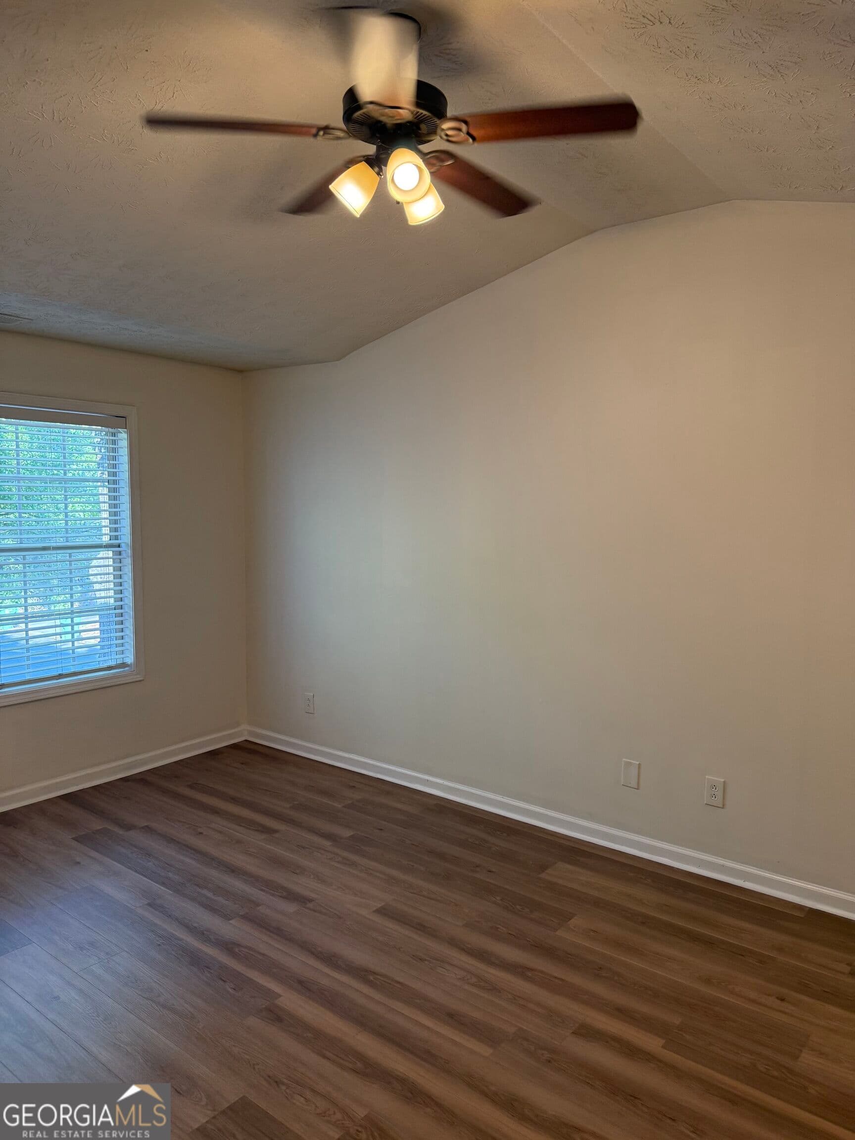 3 bedroom, 2.5 bathroom, 1,612 sq ft townhouse for rent at 843 Rozie Way, Atlanta, GA 30331 for $2,200 a month — photo 10