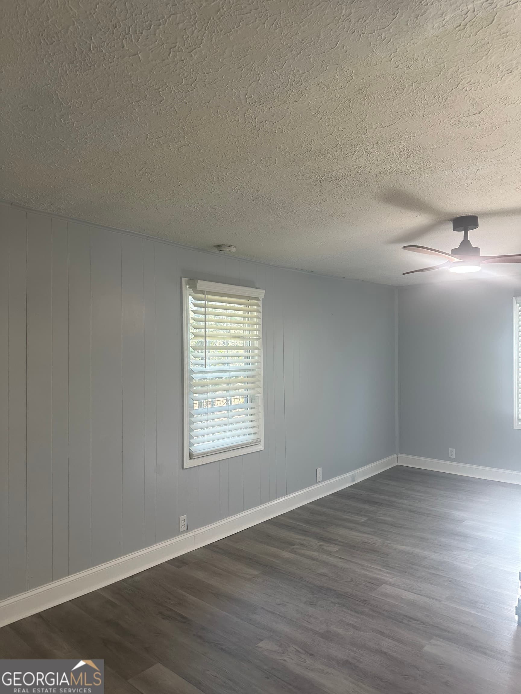 3 bedroom, 2 bathroom, 2,634 sq ft single family residence for sale at 11080 White House Parkway, Woodbury, GA 30293 — photo 6