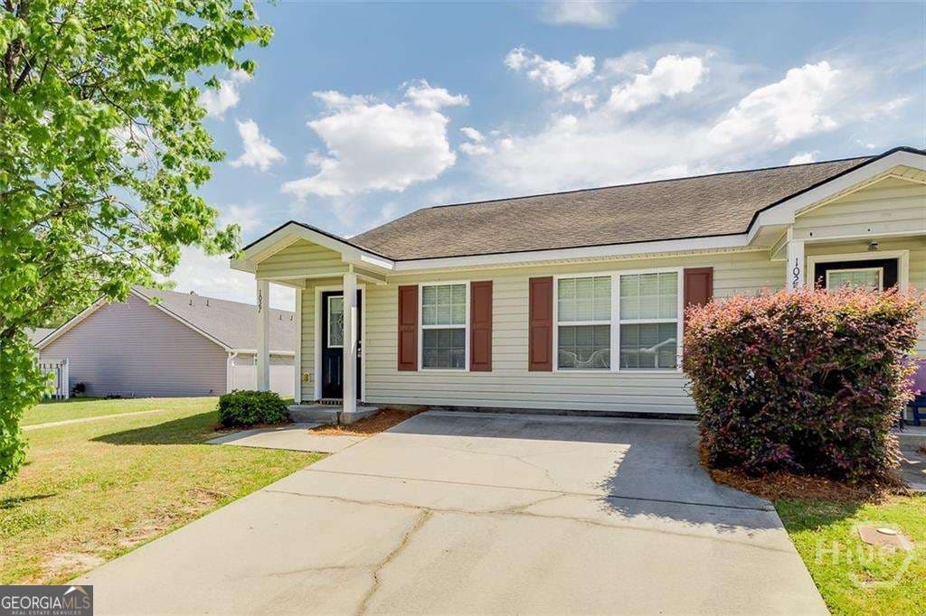 3 bedroom, 2 bathroom, 1,125 sq ft single family residence for sale at 1027 Wadley Circle, Rincon, GA 31326 — photo 2