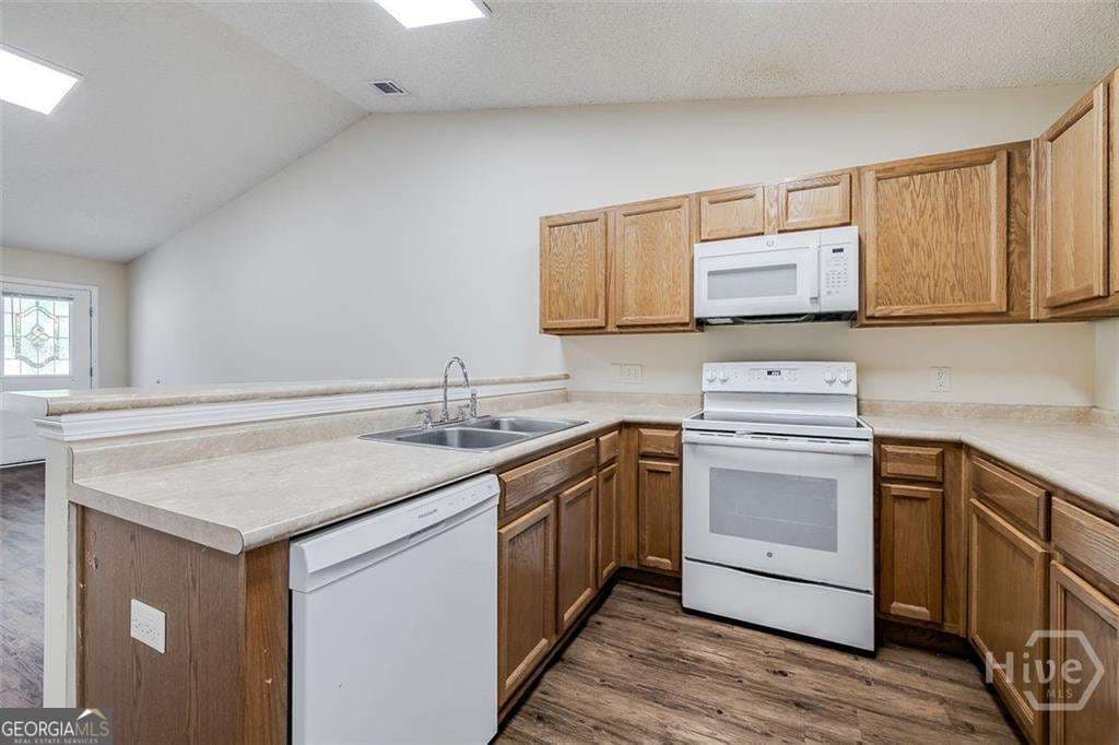 3 bedroom, 2 bathroom, 1,125 sq ft single family residence for sale at 1027 Wadley Circle, Rincon, GA 31326 — photo 10