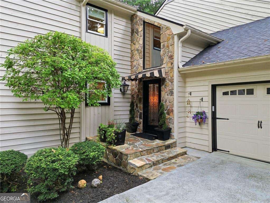 4 bedroom, 4.5 bathroom, 4,723 sq ft single family residence for sale at 765 Wheeler Peak Way, Johns Creek, GA 30022 — photo 3