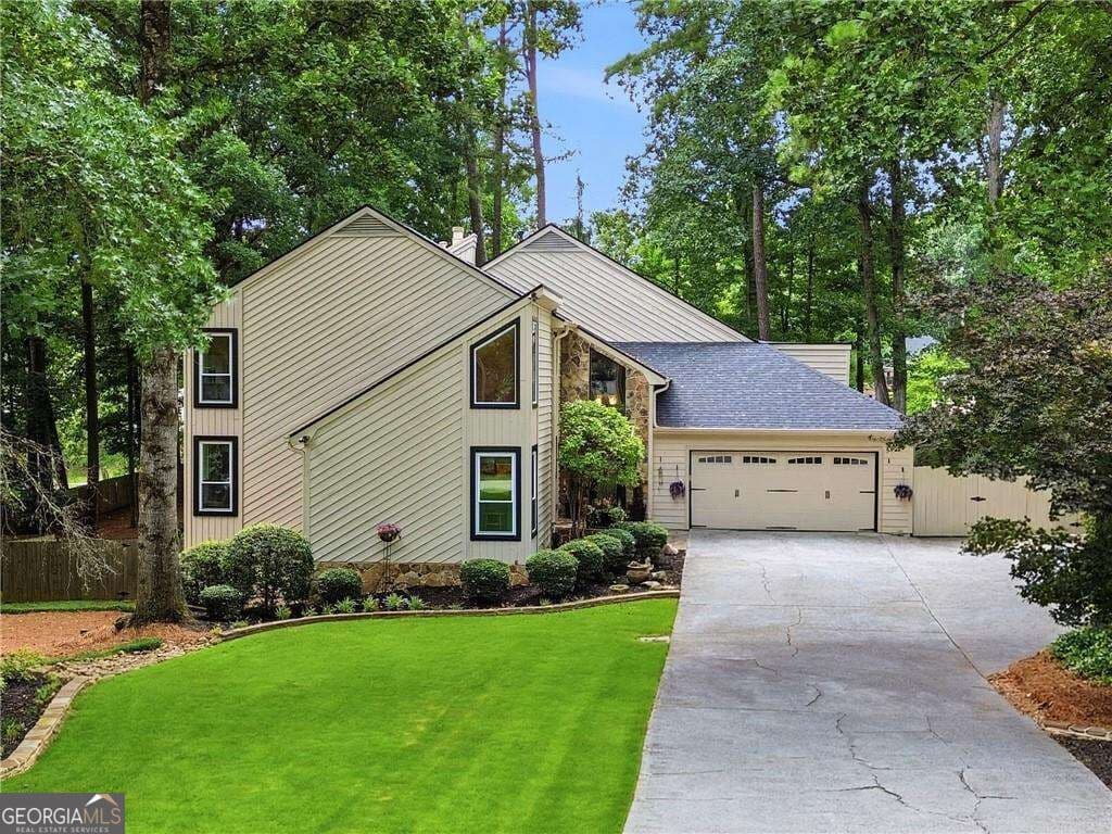 4 bedroom, 4.5 bathroom, 4,723 sq ft single family residence for sale at 765 Wheeler Peak Way, Johns Creek, GA 30022