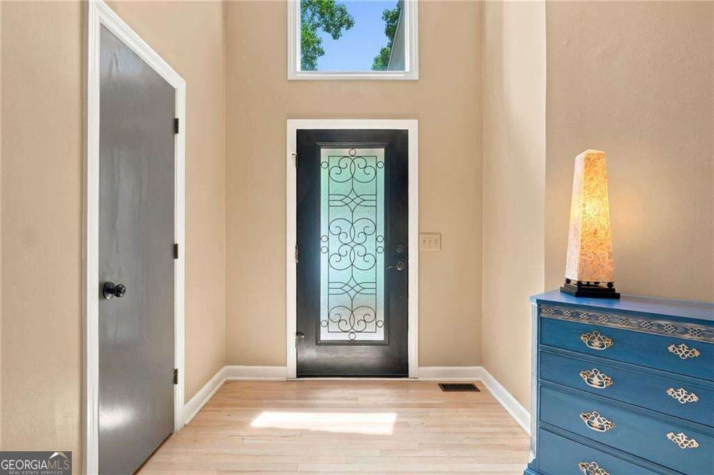 4 bedroom, 4.5 bathroom, 4,723 sq ft single family residence for sale at 765 Wheeler Peak Way, Johns Creek, GA 30022 — photo 4