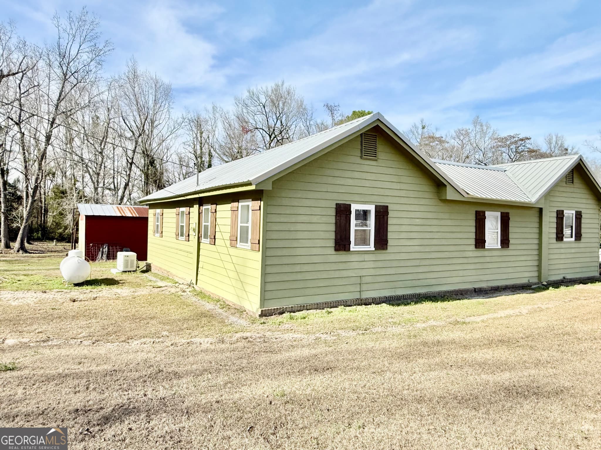 2 bedroom, 2 bathroom, 1,560 sq ft single family residence for sale at 247 Jim Hendrix Lane, Claxton, GA 30417 — photo 3