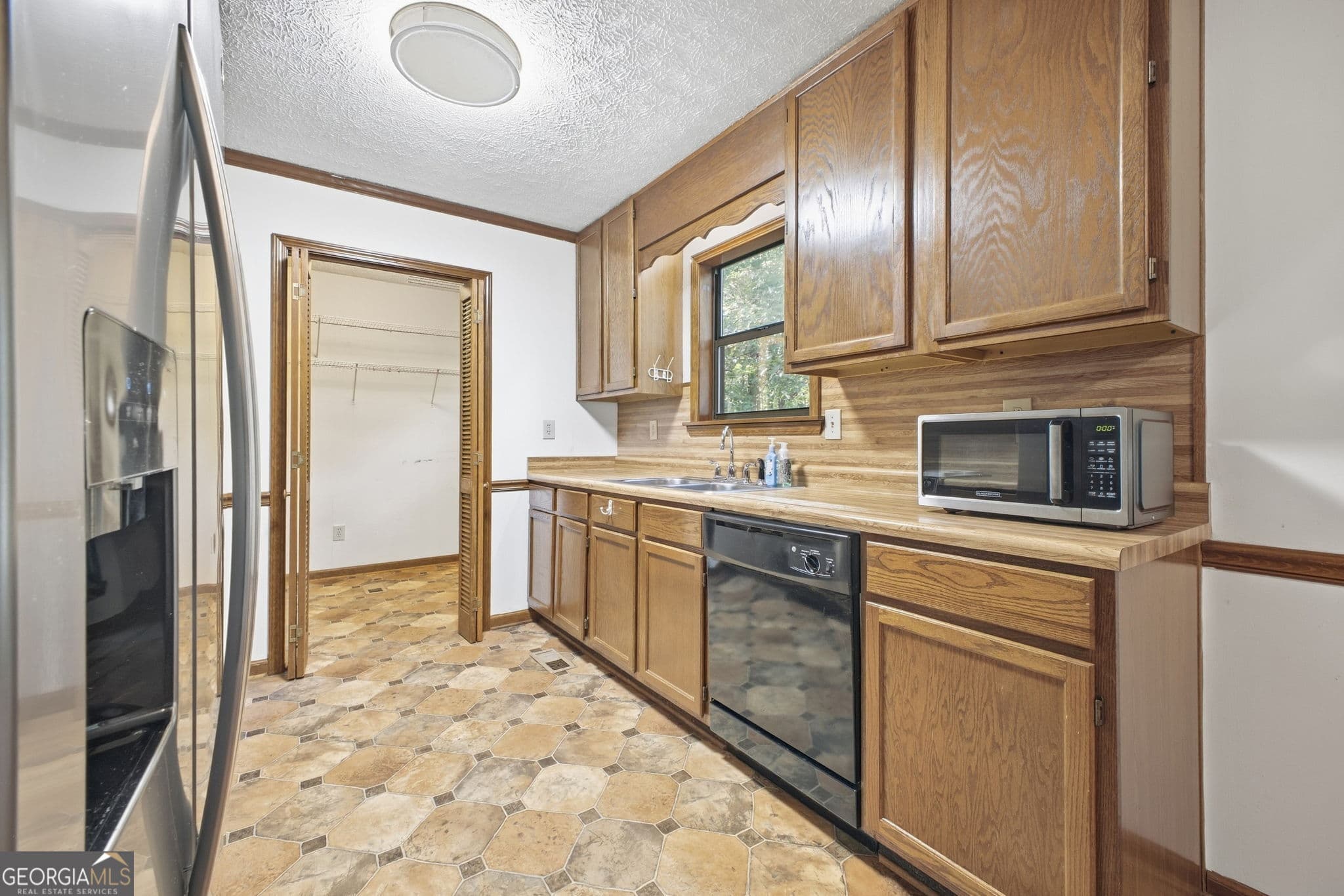 5 bedroom, 3 bathroom, 3,032 sq ft single family residence for sale at 1819 Winndale Road, Dallas, GA 30157 — photo 8