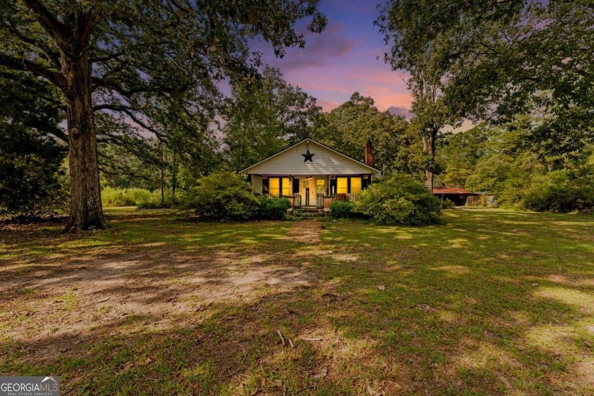 3 bedroom, 2 bathroom, 1,356 sq ft single family residence for sale at 314 Long Bridge Road, Springfield, GA 31329 — photo 2
