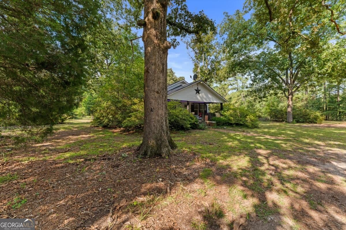 3 bedroom, 2 bathroom, 1,356 sq ft single family residence for sale at 314 Long Bridge Road, Springfield, GA 31329 — photo 3