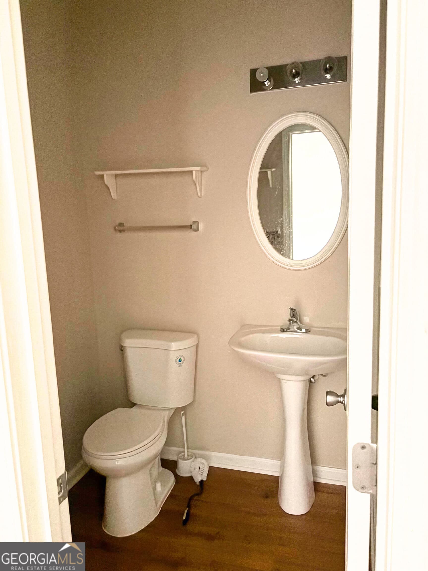 3 bedroom, 2.5 bathroom, 1,608 sq ft townhouse for rent at 11315 Michelle Way, Hampton, GA 30228 for $1,700 a month — photo 7