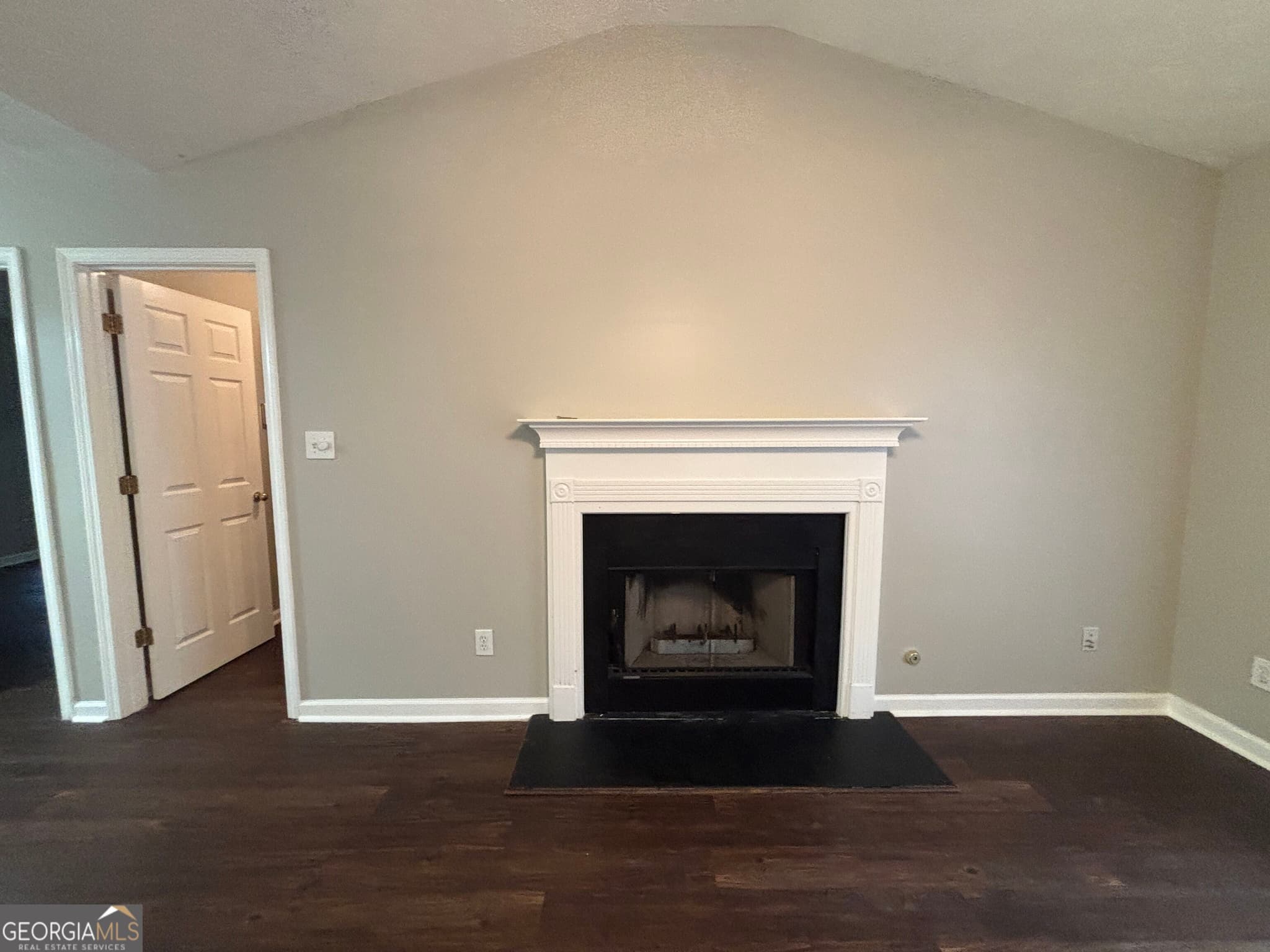3 bedroom, 2 bathroom, 1,303 sq ft single family residence for rent at 43 Canterbury Drive, Grantville, GA 30220 for $1,695 a month — photo 5
