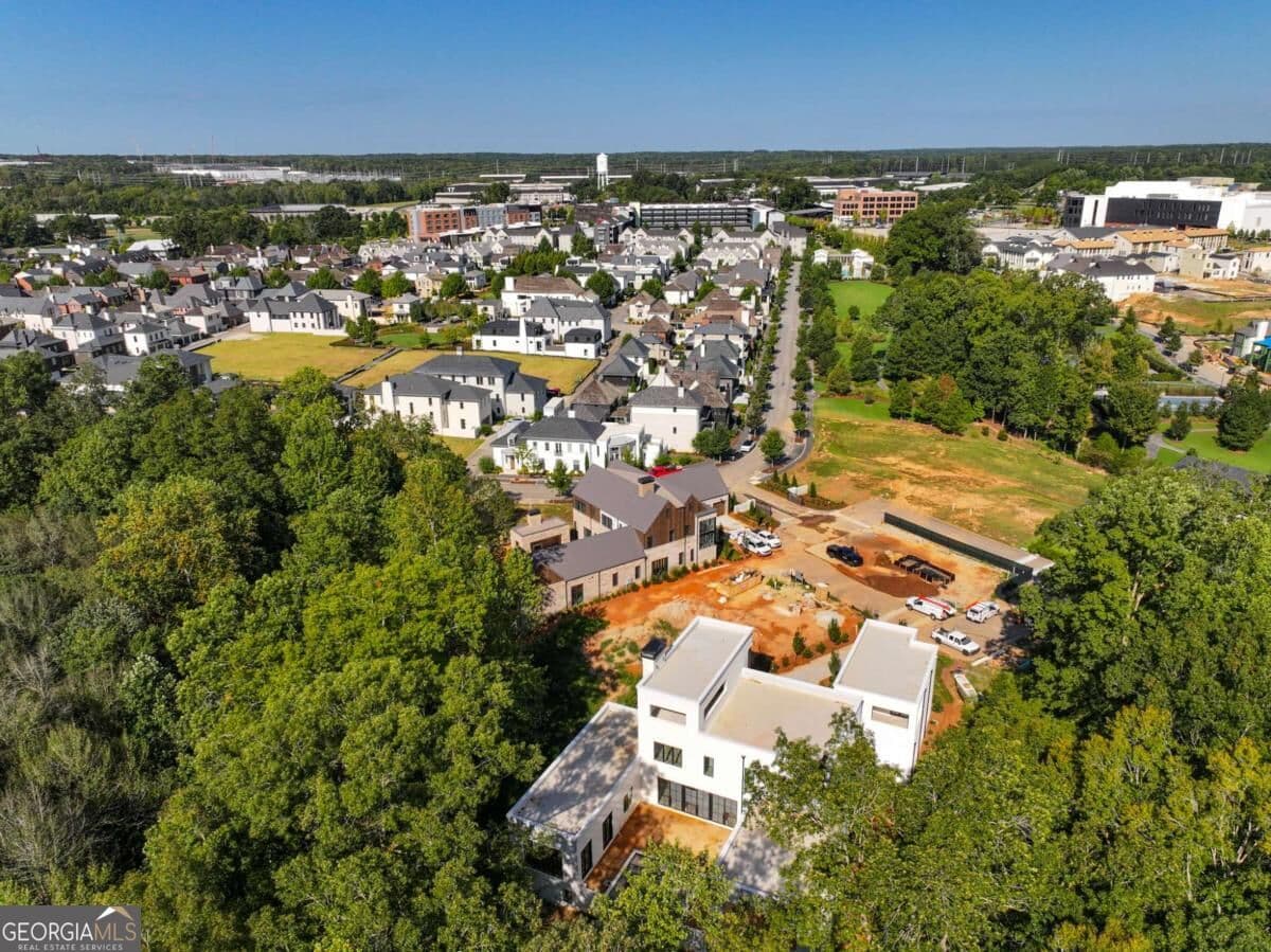 5 bedroom, 7 bathroom, 5,929 sq ft single family residence for sale at 140 Reed Way, Fayetteville, GA 30214 — photo 5