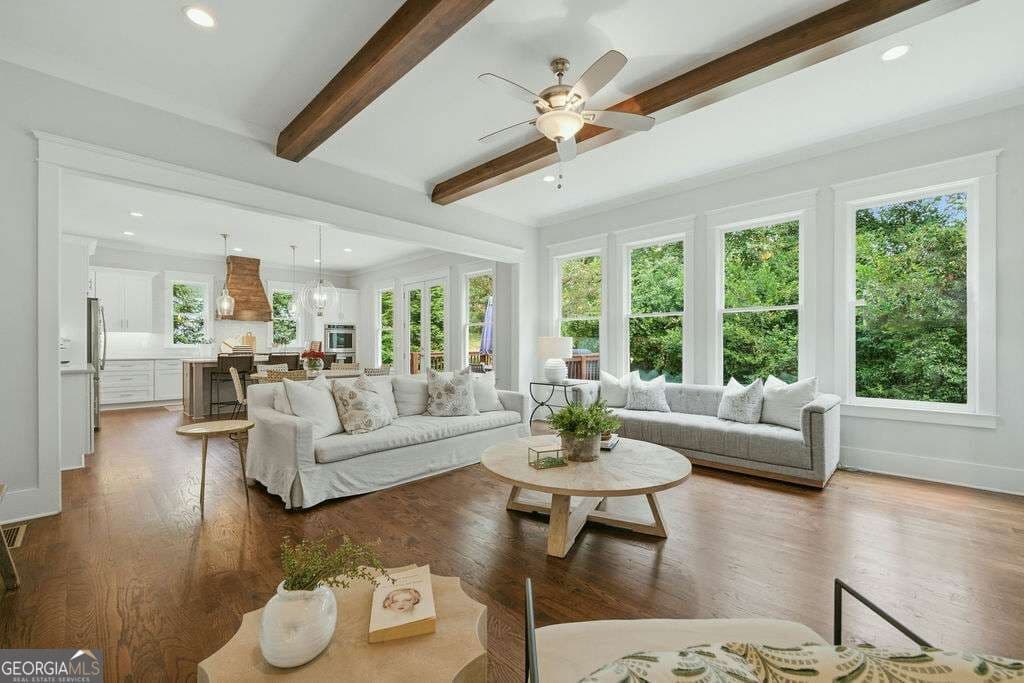 6 bedroom, 5 bathroom, 5,152 sq ft single family residence for sale at 1272 Kingsview Circle, Smyrna, GA 30080 — photo 6