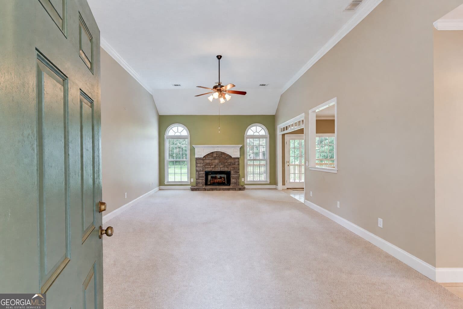4 bedroom, 3 bathroom, 2,119 sq ft single family residence for sale at 42 Dumar Lane, Hoschton, GA 30548 — photo 3