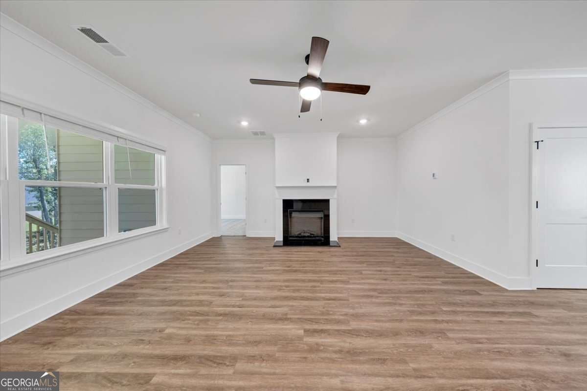 5 bedroom, 3.5 bathroom, 3,040 sq ft single family residence for sale at 3390 Trevi Trail, Douglasville, GA 30135 — photo 8