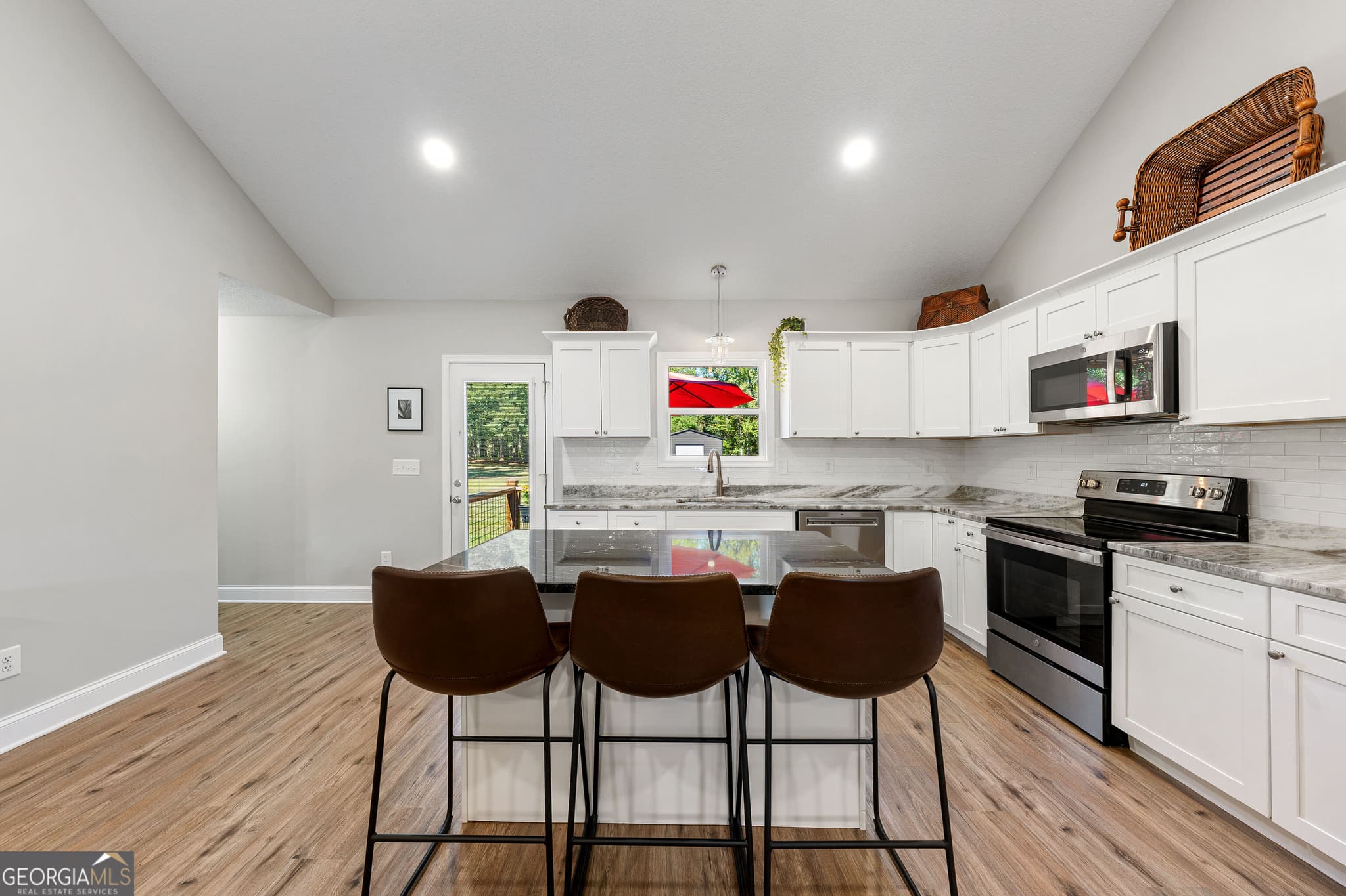 3 bedroom, 2 bathroom, 1,688 sq ft single family residence for sale at 120 Roper Road, Canon, GA 30520 — photo 10