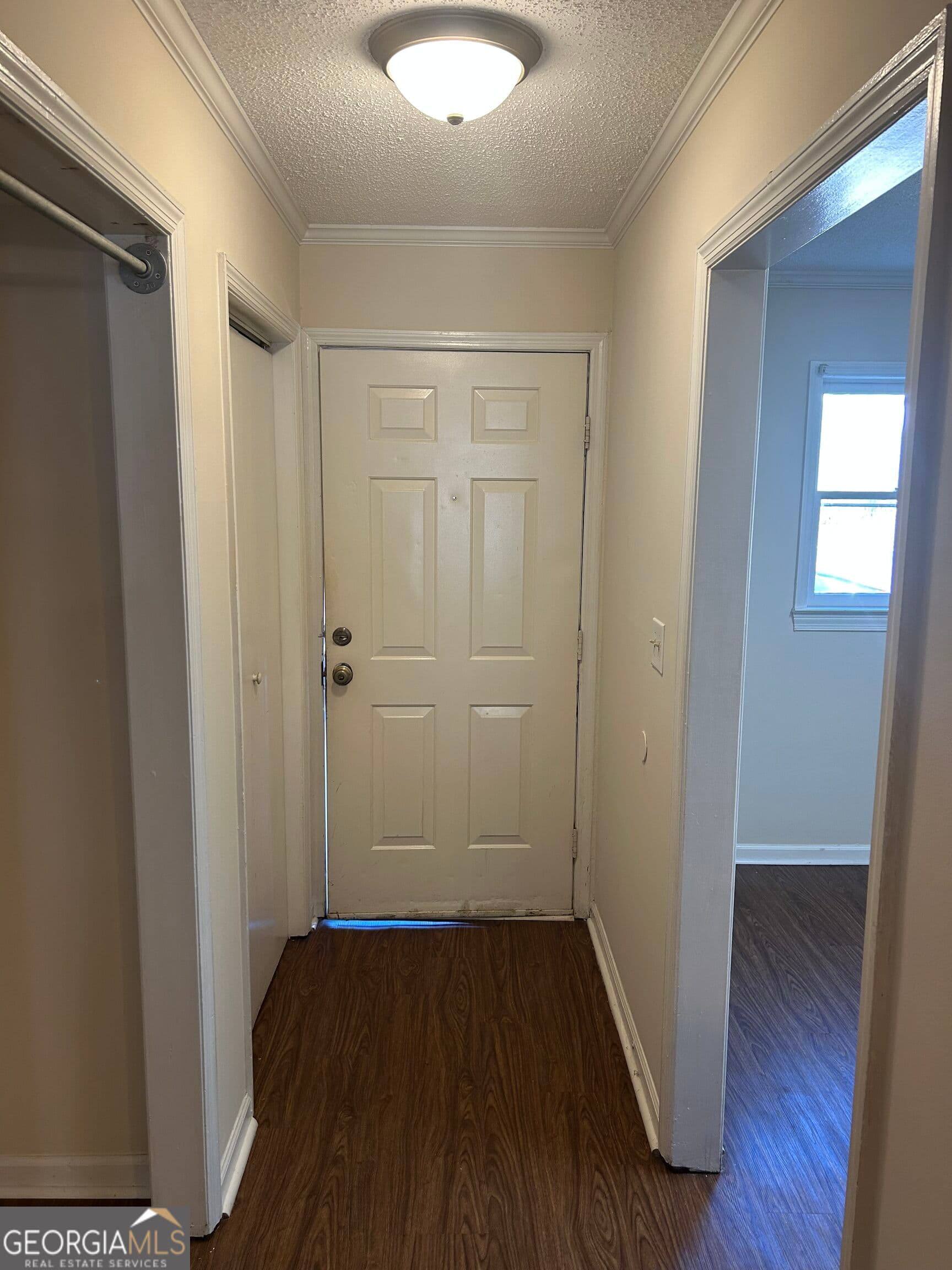 3 bedroom, 2 bathroom, 1,410 sq ft condominium for rent at 2505 W Broad Street APT 321, Athens, GA 30606 for $1,300 a month — photo 2