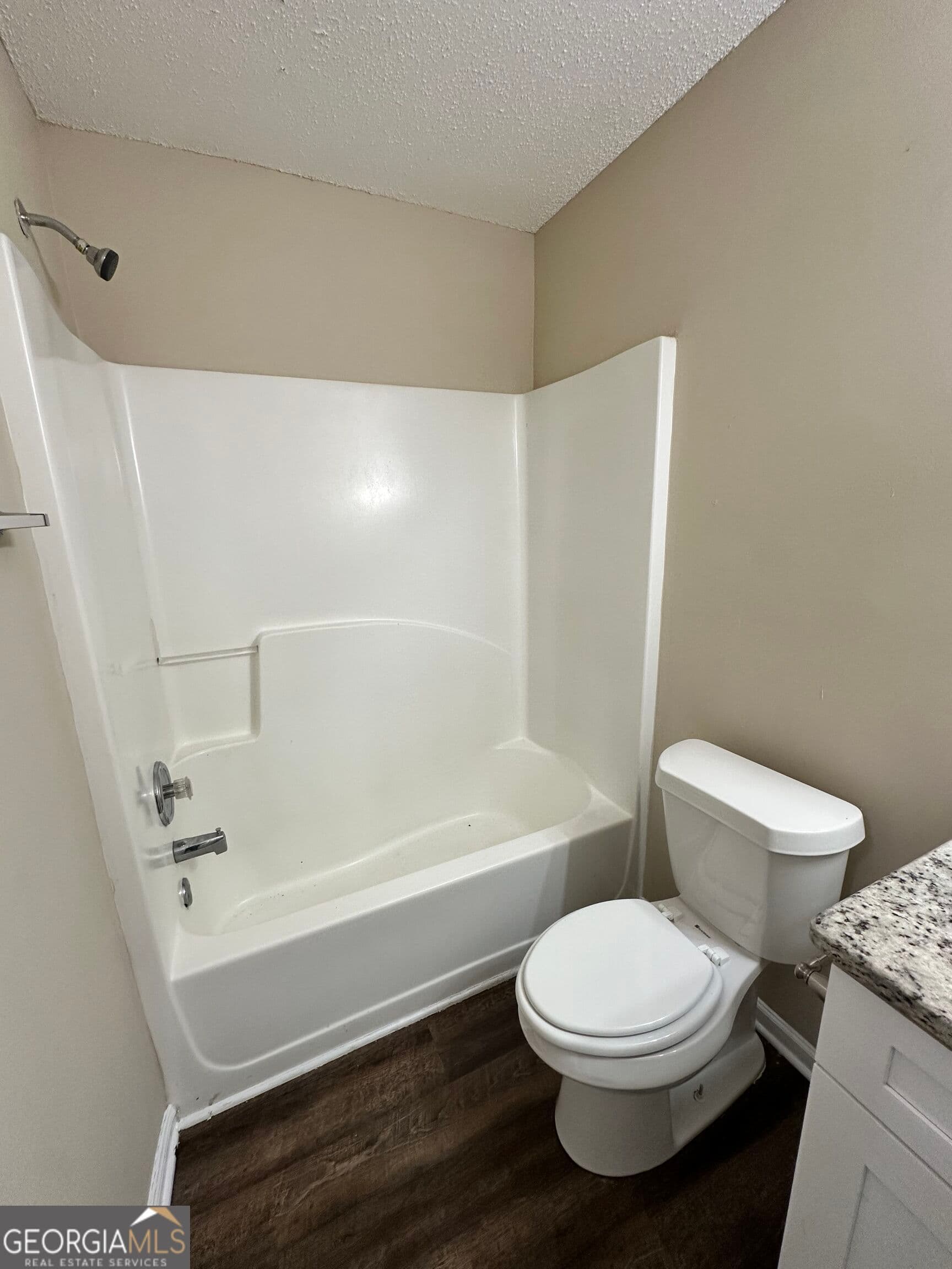 3 bedroom, 2.5 bathroom, 1,400 sq ft single family residence for sale at 411 Kara Lane, Mcdonough, GA 30253 — photo 10