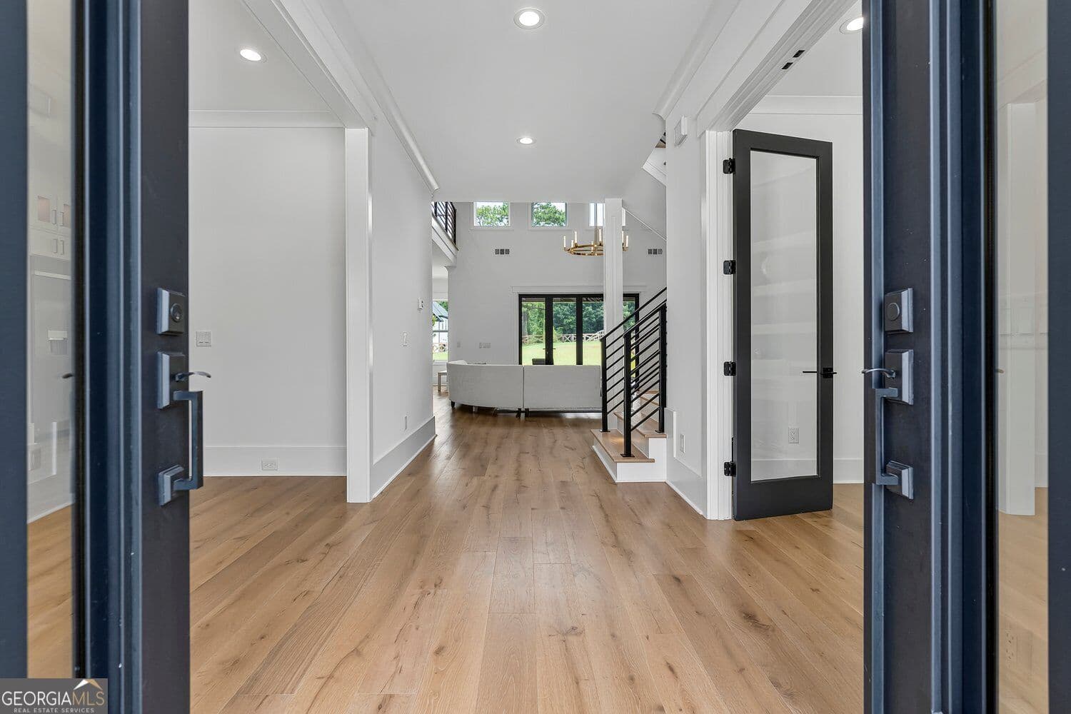 5 bedroom, 4.5 bathroom, 4,933 sq ft single family residence for sale at 5749 Union Church Road, Braselton, GA 30517 — photo 6