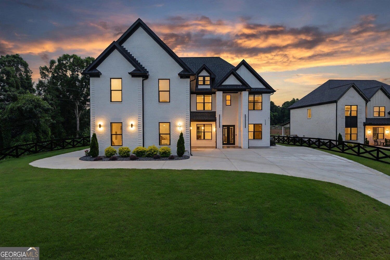 5 bedroom, 4.5 bathroom, 4,933 sq ft single family residence for sale at 5749 Union Church Road, Braselton, GA 30517 — photo 5