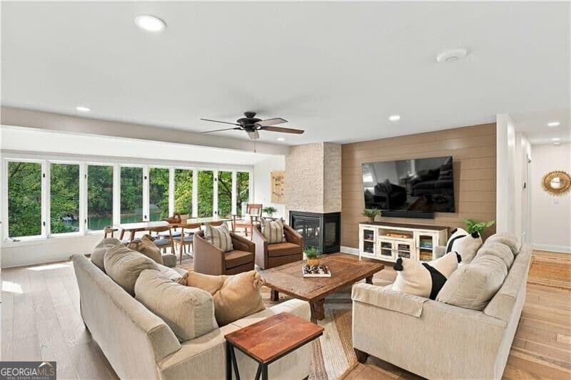5 bedroom, 4 bathroom single family residence for sale at 688 Harbor Cove, Gainesville, GA 30501 — photo 6