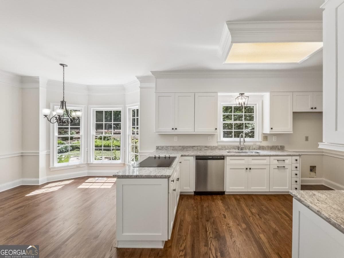 4 bedroom, 3 bathroom, 3,718 sq ft single family residence for sale at 130 River Bottom Circle, Athens, GA 30606 — photo 10