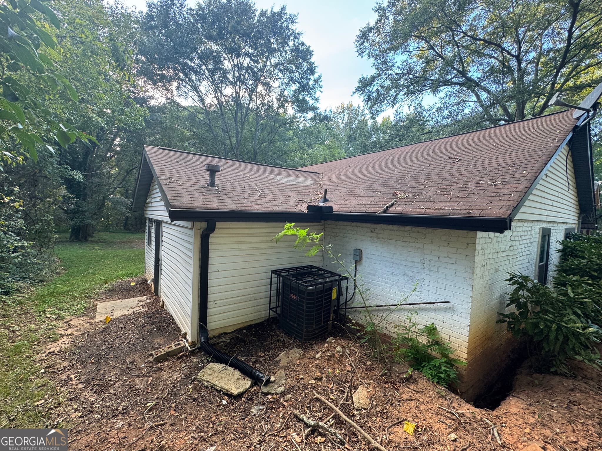 multi family for sale at 2355 Macon Drive, Atlanta, GA 30315 — photo 9
