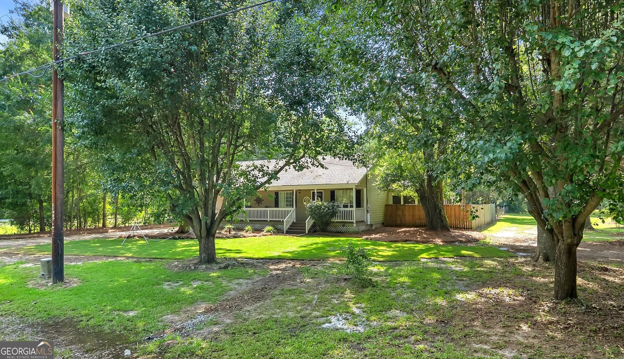 3 bedroom, 3 bathroom, 1,620 sq ft single family residence for sale at 305 Old Ga Highway 3, Baconton, GA 31716 — photo 2