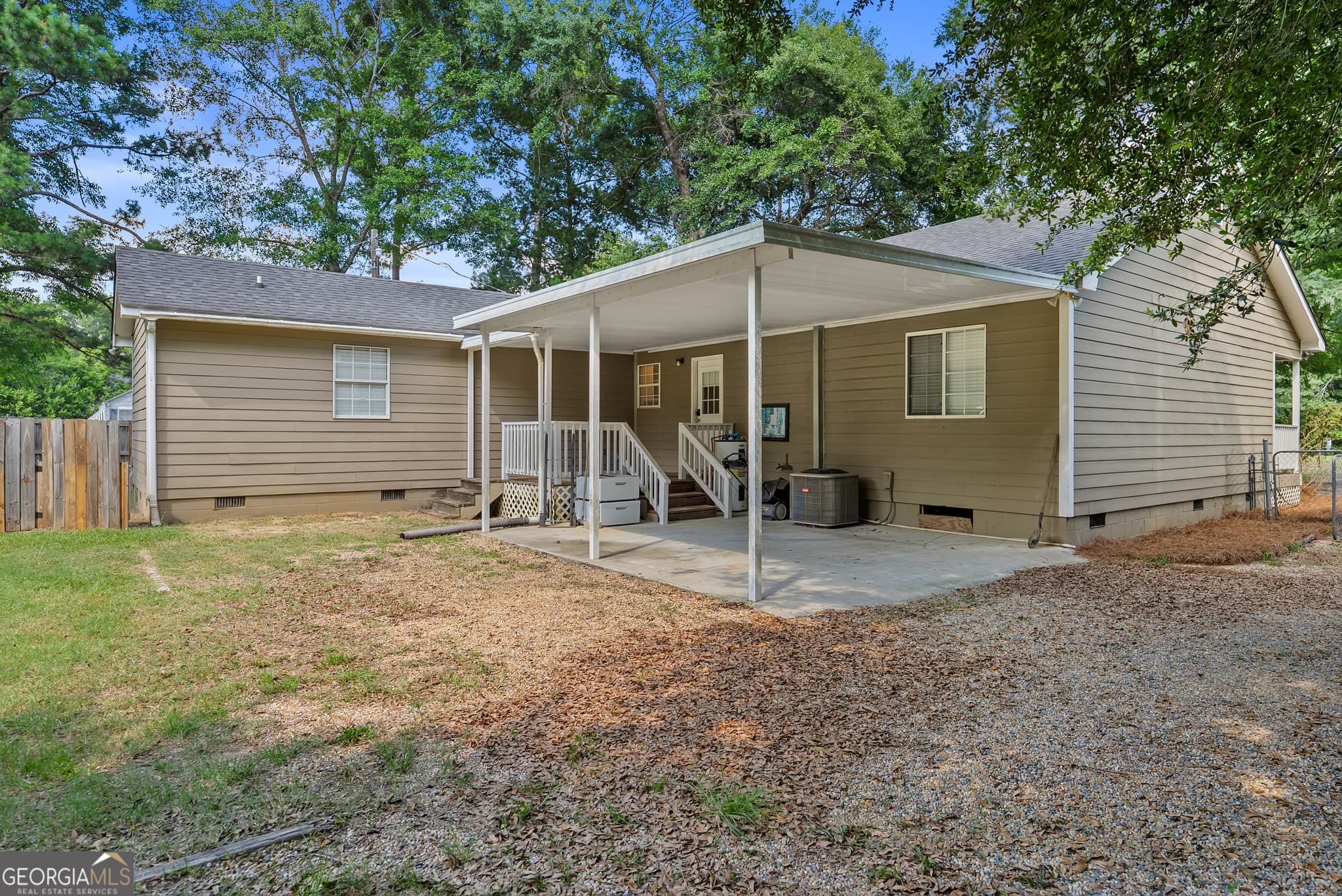 3 bedroom, 3 bathroom, 1,620 sq ft single family residence for sale at 305 Old Ga Highway 3, Baconton, GA 31716 — photo 6