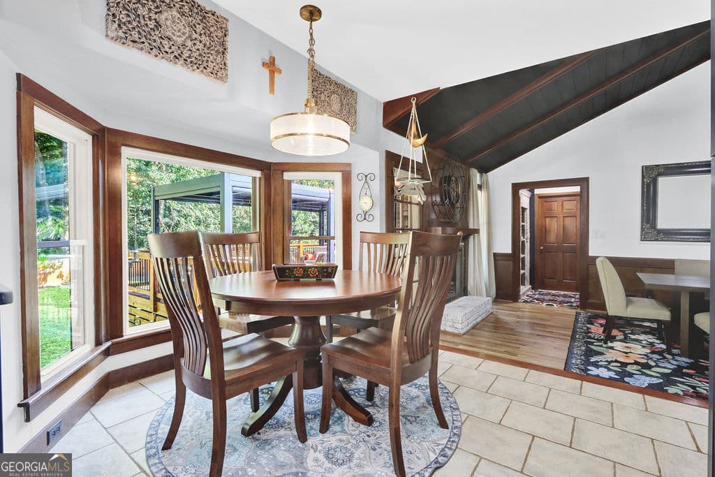 4 bedroom, 4.5 bathroom, 2,908 sq ft single family residence for sale at 2511 Flagsmoor Drive, Snellville, GA 30078 — photo 7
