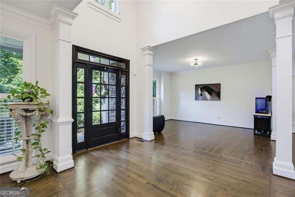 6 bedroom, 4.5 bathroom, 5,090 sq ft single family residence for sale at 5363 Thornapple Lane, Acworth, GA 30101 — photo 9