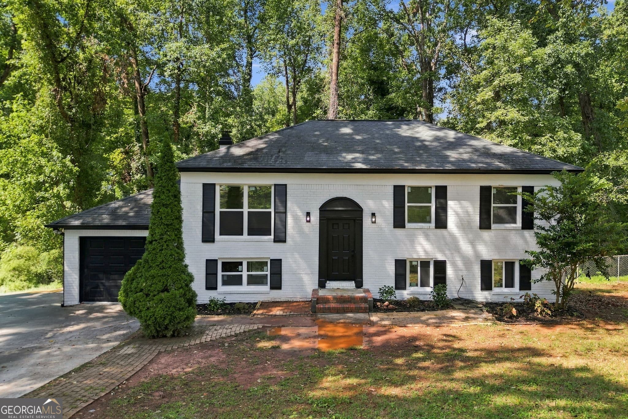 4 bedroom, 2.5 bathroom, 1,906 sq ft single family residence for sale at 4404 Cedar Ridge Trail, Stone Mountain, GA 30083