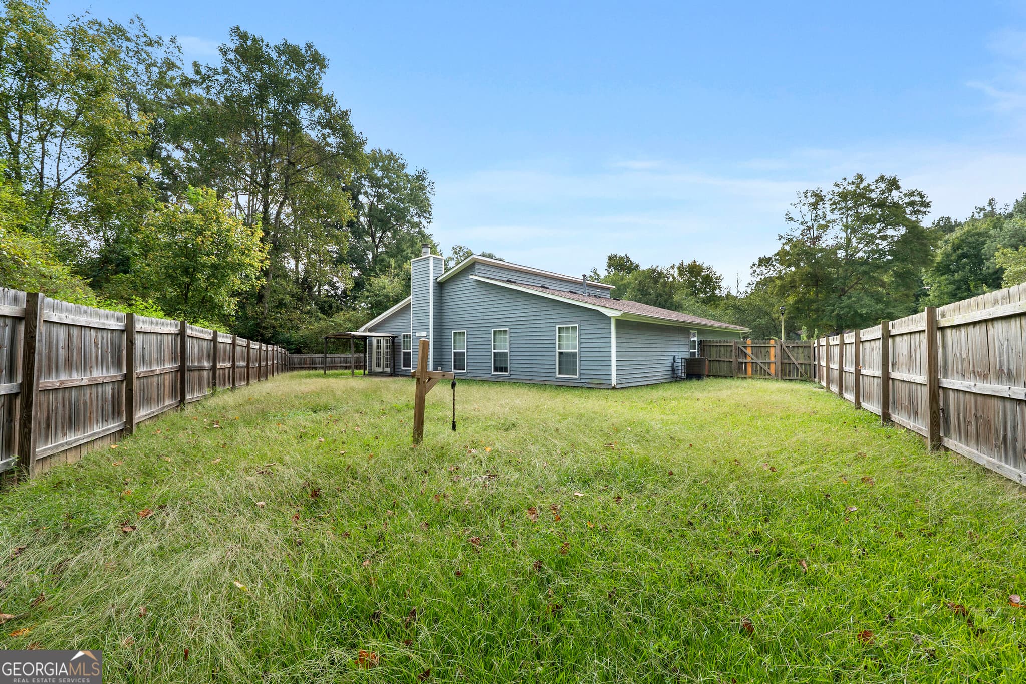 4 bedroom, 2 bathroom, 1,780 sq ft single family residence for sale at 465 Cedar Court, Riverdale, GA 30274 — photo 4