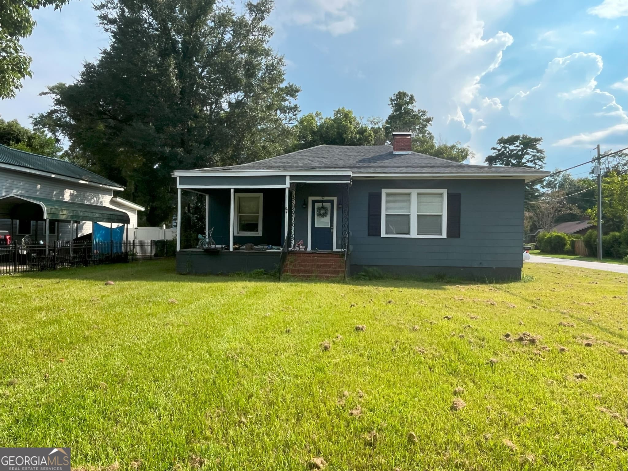 3 bedroom, 2 bathroom single family residence for sale at 412 E Orange Street, Jesup, GA 31546 — photo 1 of 10
