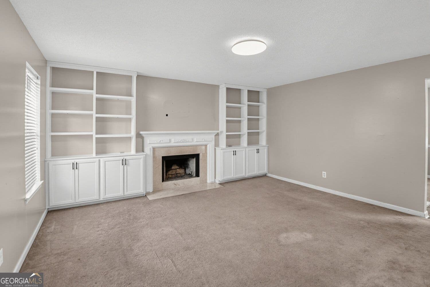 3 bedroom, 2.5 bathroom, 2,216 sq ft single family residence for sale at 4533 Talon Way, Douglasville, GA 30135 — photo 4