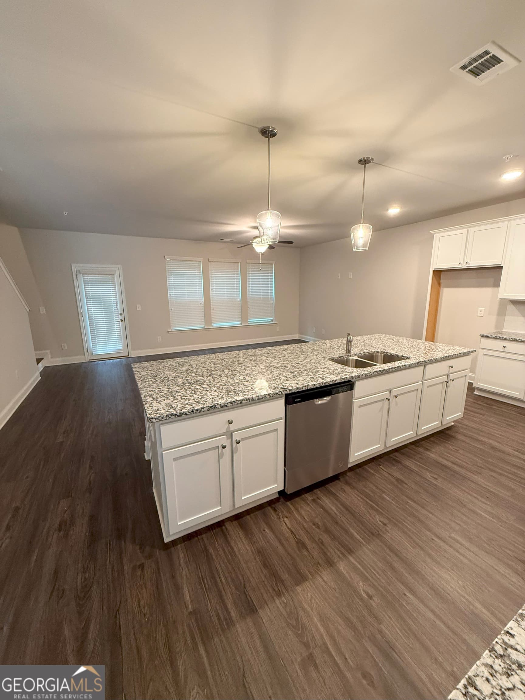 3 bedroom, 2.5 bathroom, 1,695 sq ft townhouse for rent at 2576 Mills Commons Drive, Decatur, GA 30034 for $2,295 a month — photo 10