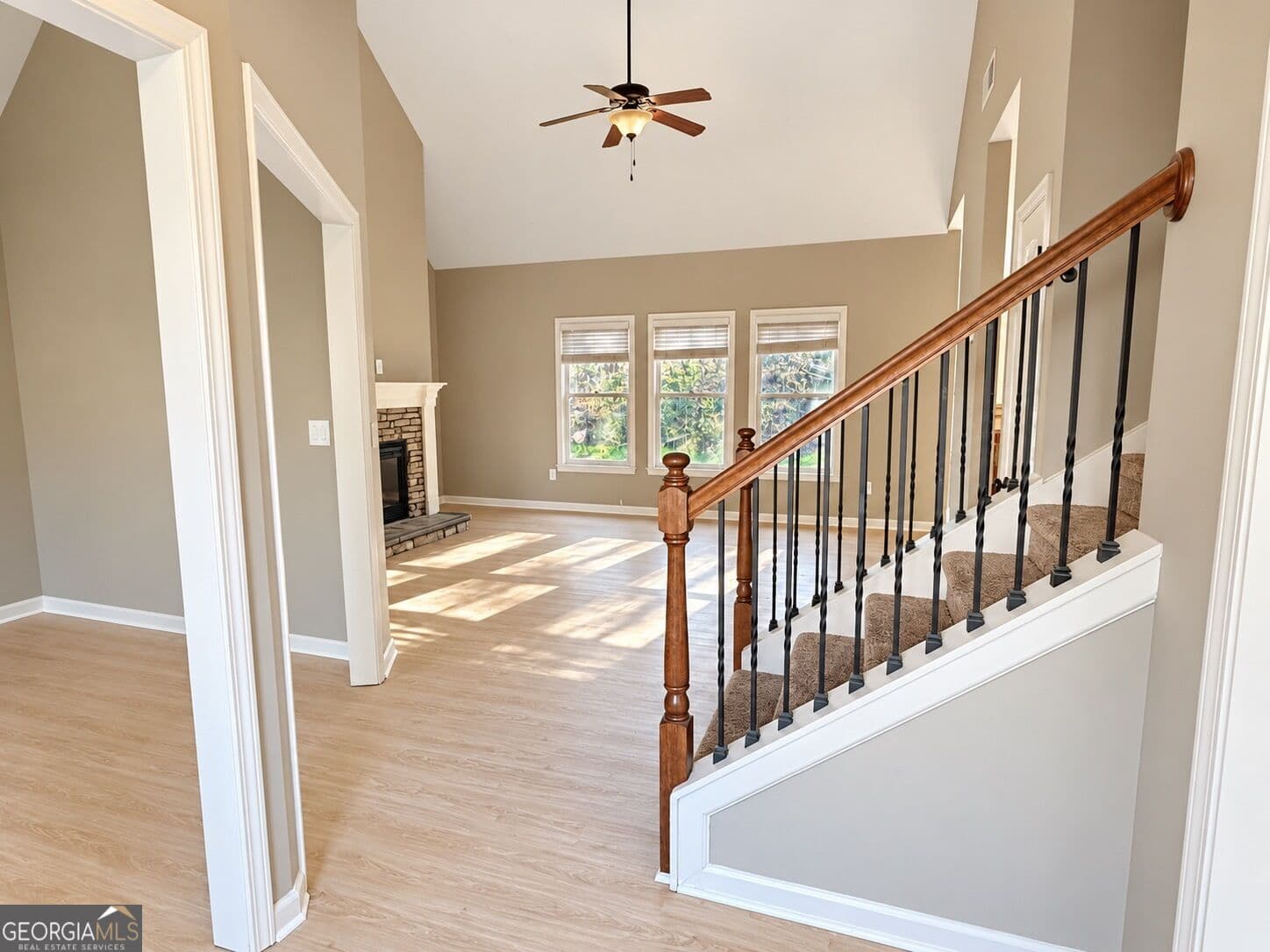 4 bedroom, 2.5 bathroom, 2,271 sq ft single family residence for rent at 106 Valdosta Avenue, Canton, GA 30114 for $2,125 a month — photo 3