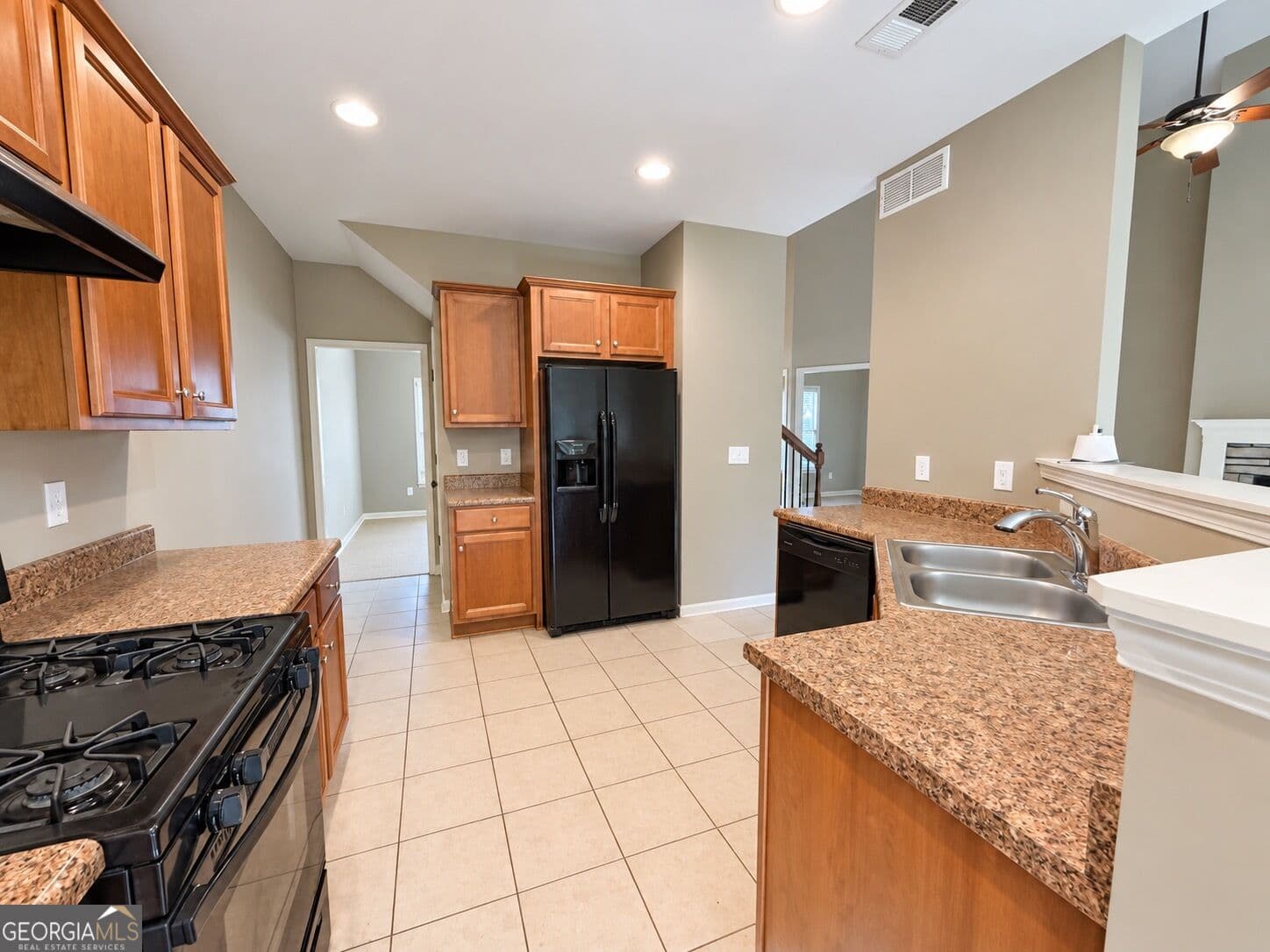 4 bedroom, 2.5 bathroom, 2,271 sq ft single family residence for rent at 106 Valdosta Avenue, Canton, GA 30114 for $2,125 a month — photo 8