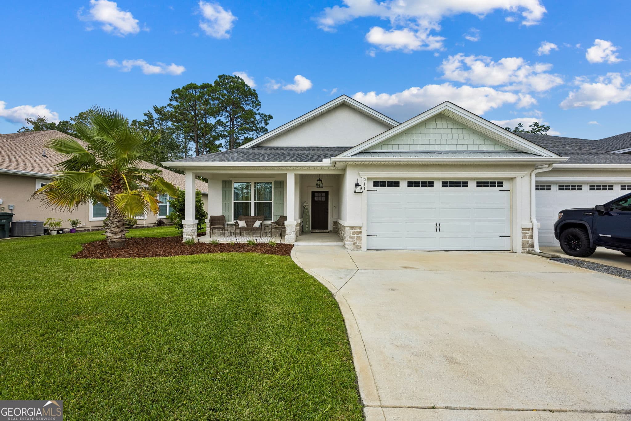 3 bedroom, 2 bathroom, 2,191 sq ft single family residence for sale at 211 Ryan Nicholas Drive, Kingsland, GA 31548 — photo 1 of 34