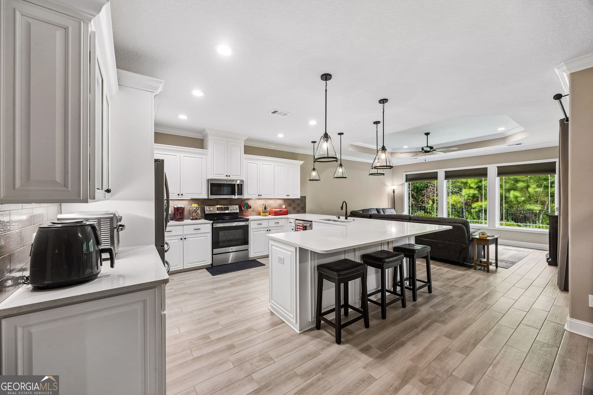 3 bedroom, 2 bathroom, 2,191 sq ft single family residence for sale at 211 Ryan Nicholas Drive, Kingsland, GA 31548 — photo 8