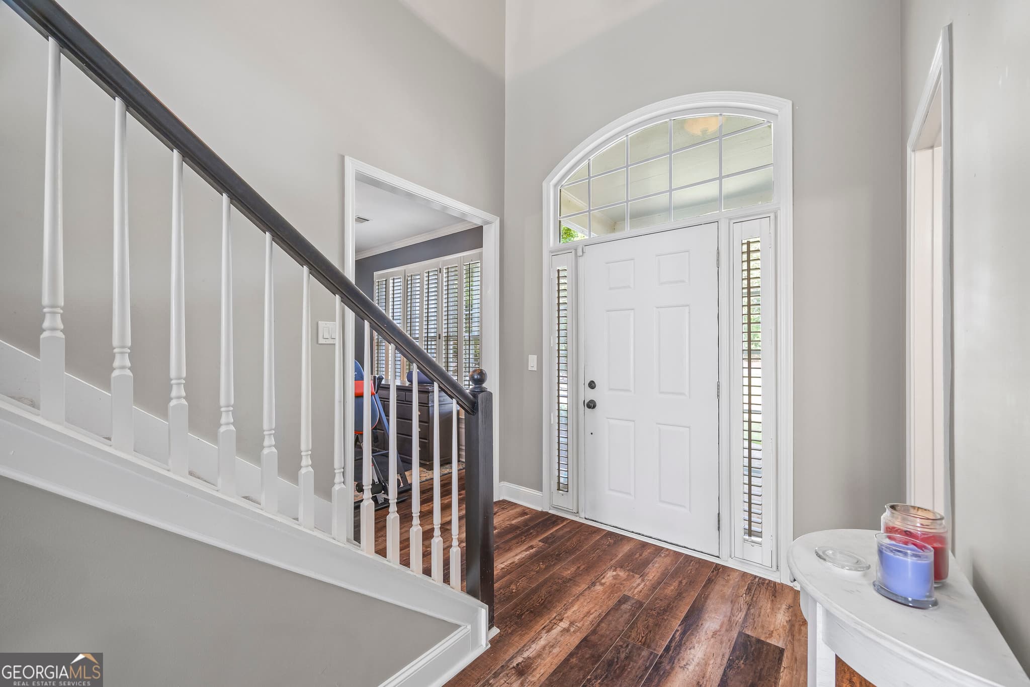 4 bedroom, 2.5 bathroom, 2,062 sq ft single family residence for sale at 6855 Fox Creek Drive, Cumming, GA 30040 — photo 9