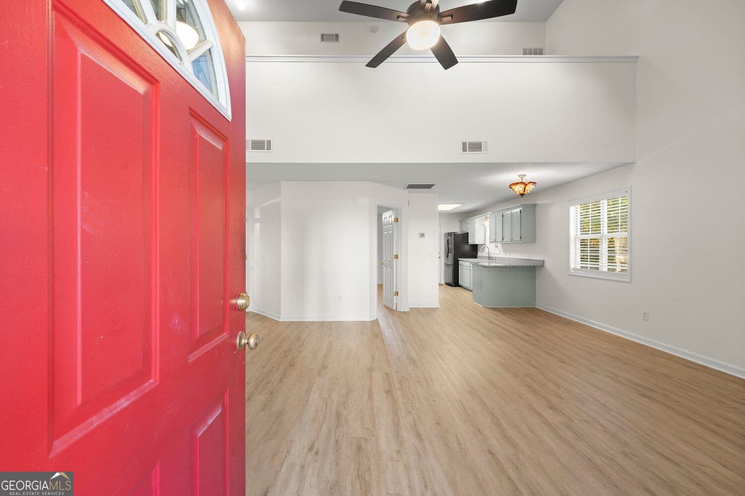 2 bedroom, 2 bathroom, 1,638 sq ft single family residence for sale at 1007 Hillsborough Chase, Kennesaw, GA 30144 — photo 2