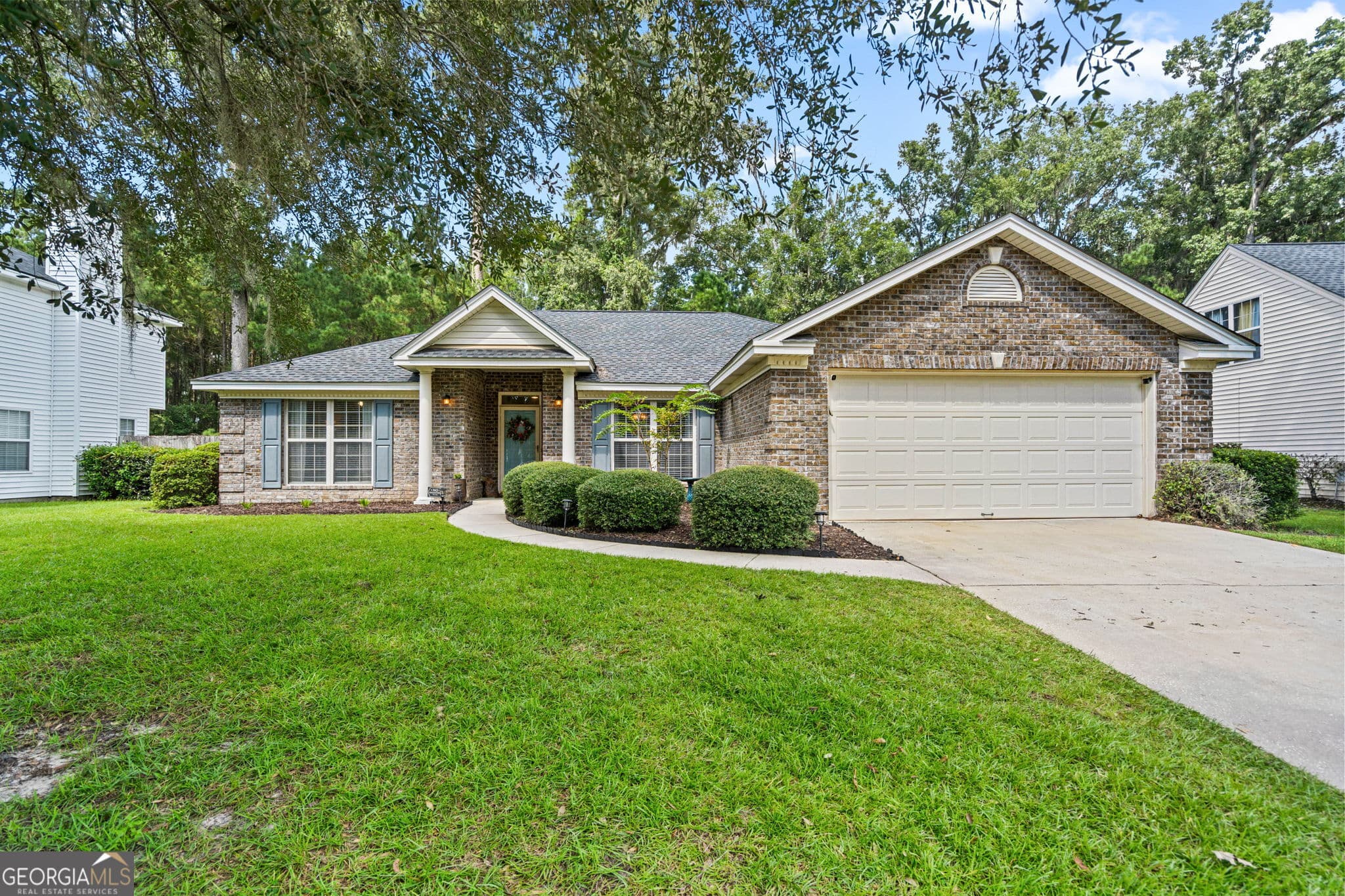 4 bedroom, 2 bathroom, 2,133 sq ft single family residence under contract at 121 Heritage Way, Savannah, GA 31419 — photo 2